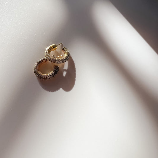 Emiko mini hoops